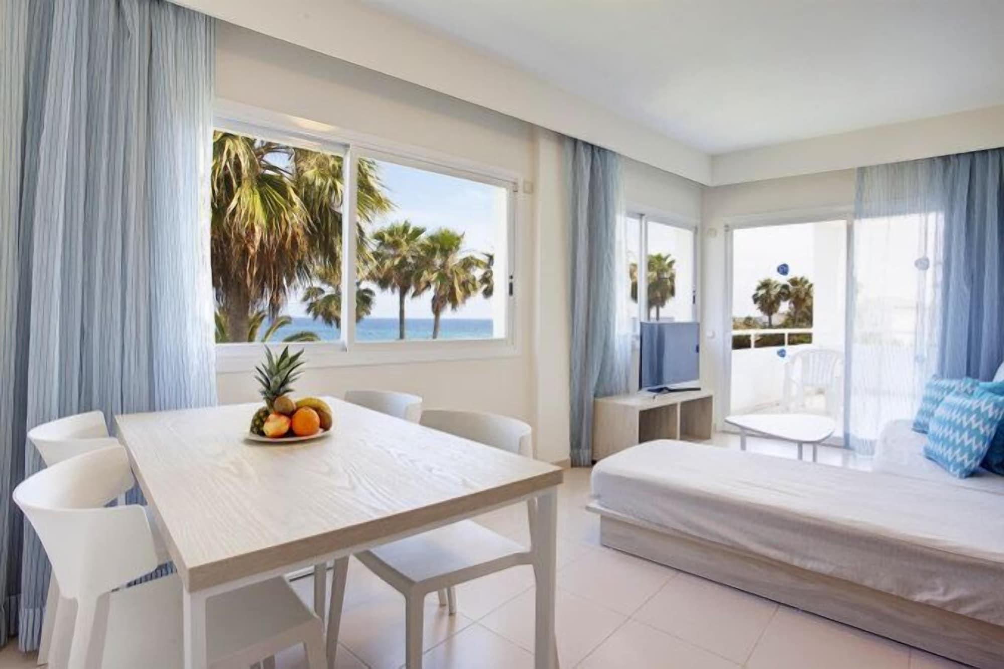 Apart-hotel Grupotel Mallorca Mar 4*